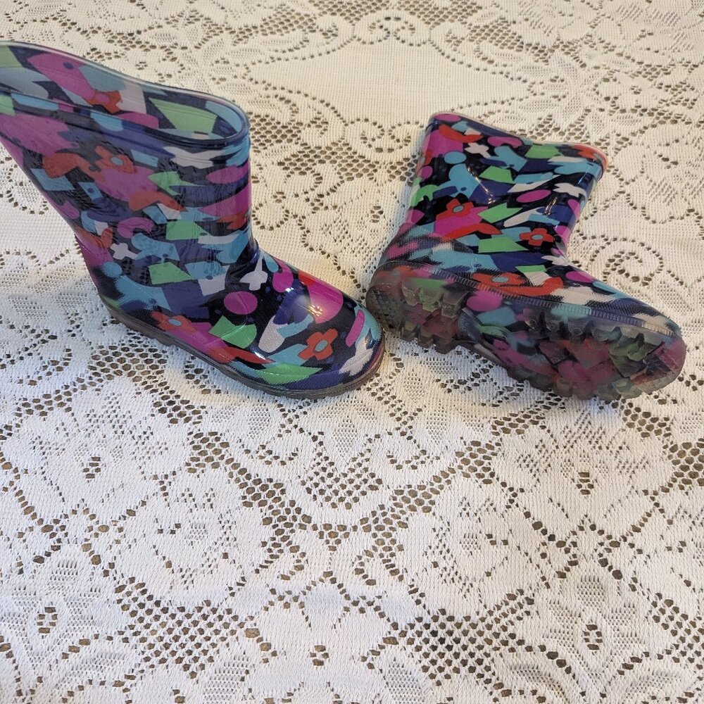 Toddler 11 rubber boots